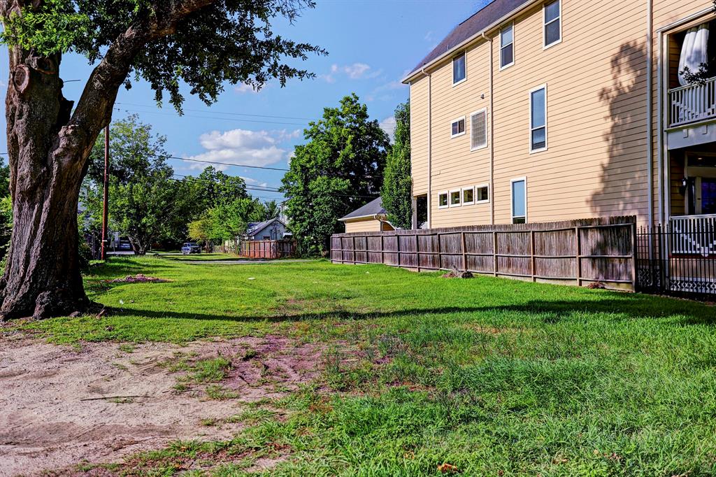 821 W 20th Street , Houston, TX, 77008 | 29906089 | Realty Texas LLC