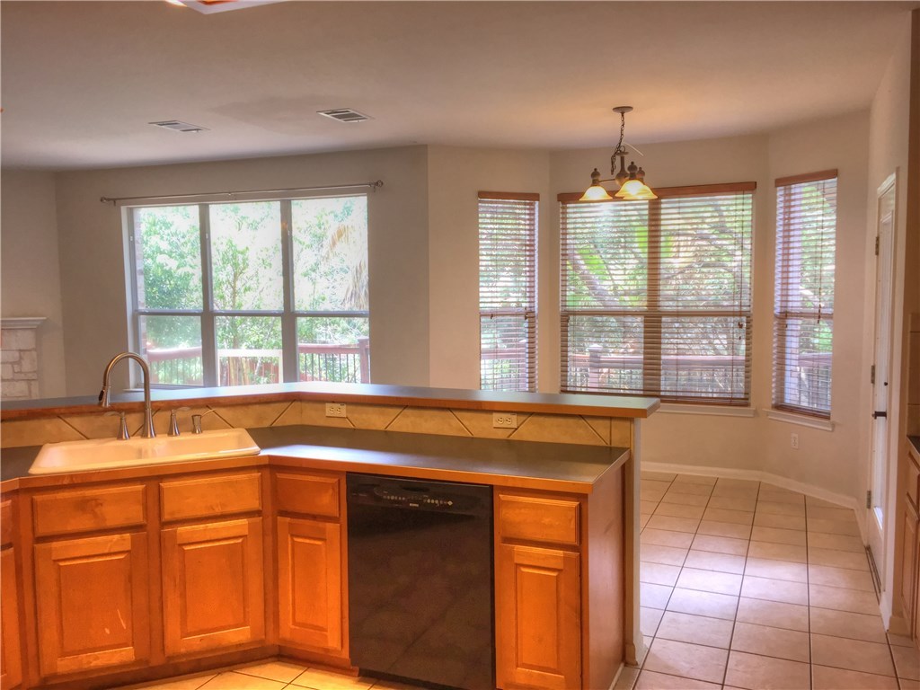 2935 LANTANA RIDGE Drive , Austin, TX, 78732 | 5185718 | Realty Texas LLC