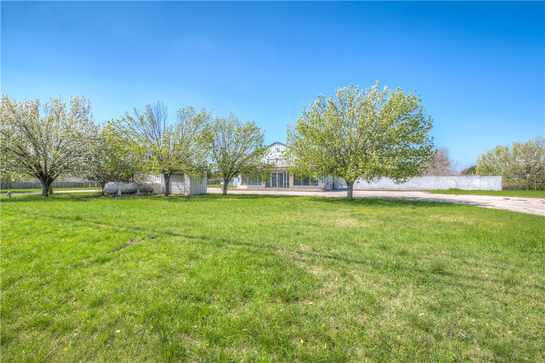 2100 Old Airport RD, Georgetown, TX, 78626 | 6461829 | Realty Texas LLC