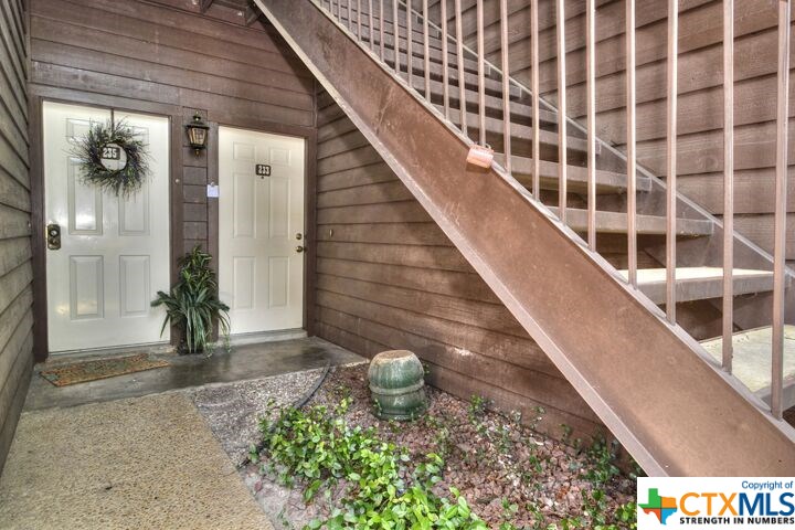 8633 Datapoint Drive 233 , San Antonio, TX, 78229 | 352301 | Realty Texas LLC
