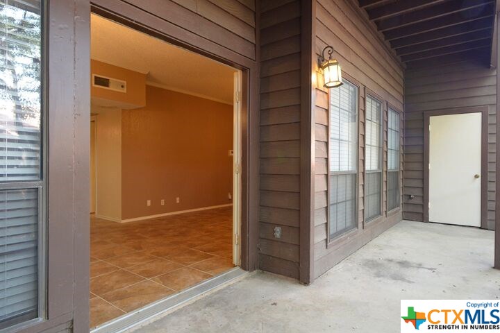 8633 Datapoint Drive 233 , San Antonio, TX, 78229 | 352301 | Realty Texas LLC