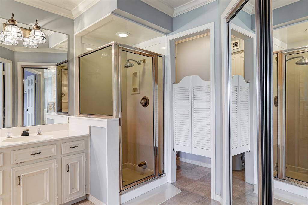 18226 Vinland Drive , Houston, TX, 77058 | 70203504 | Realty Texas LLC
