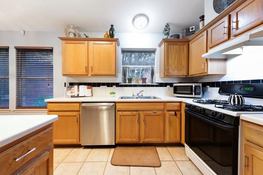 711 House Creek Drive , Leander, TX, 78641 | 7773334 | Realty Texas LLC
