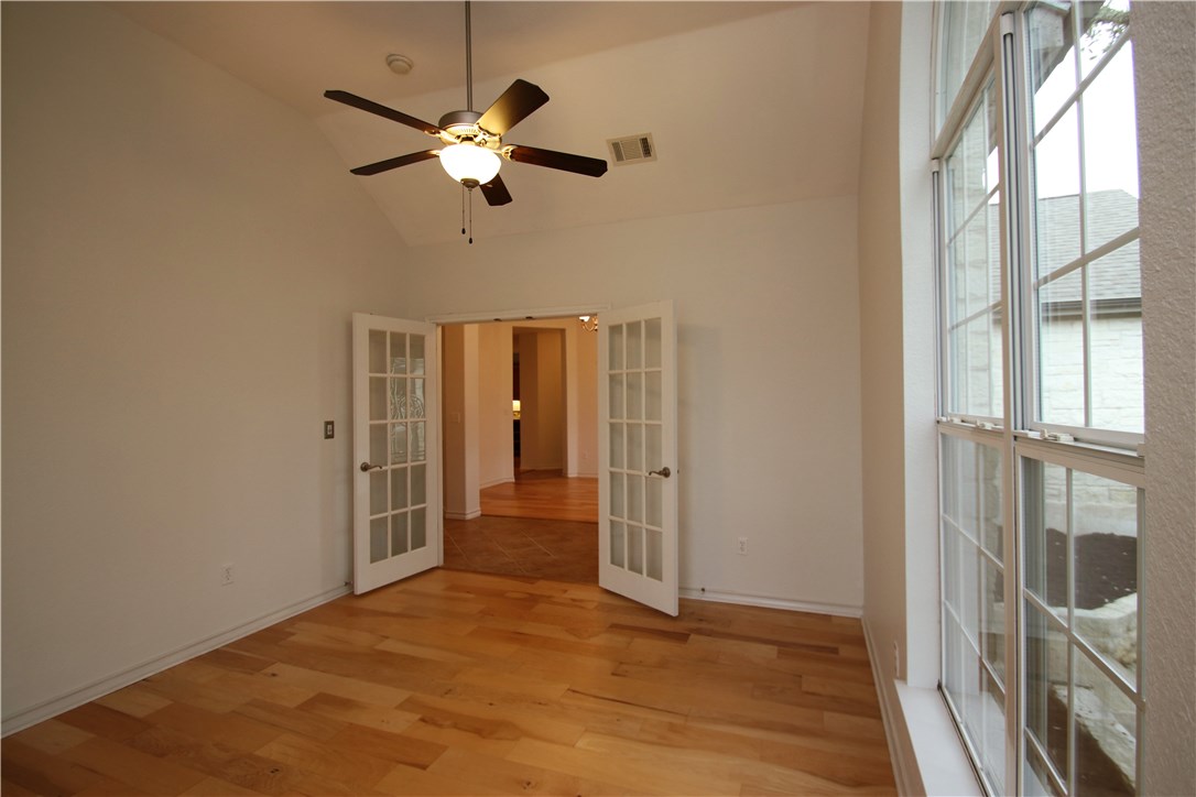 9002 Rock Way Drive , Austin, TX, 78736 | 8459008 | Realty Texas LLC