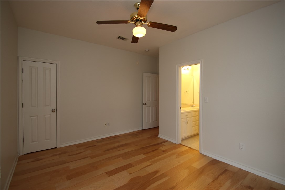 9002 Rock Way Drive , Austin, TX, 78736 | 8459008 | Realty Texas LLC
