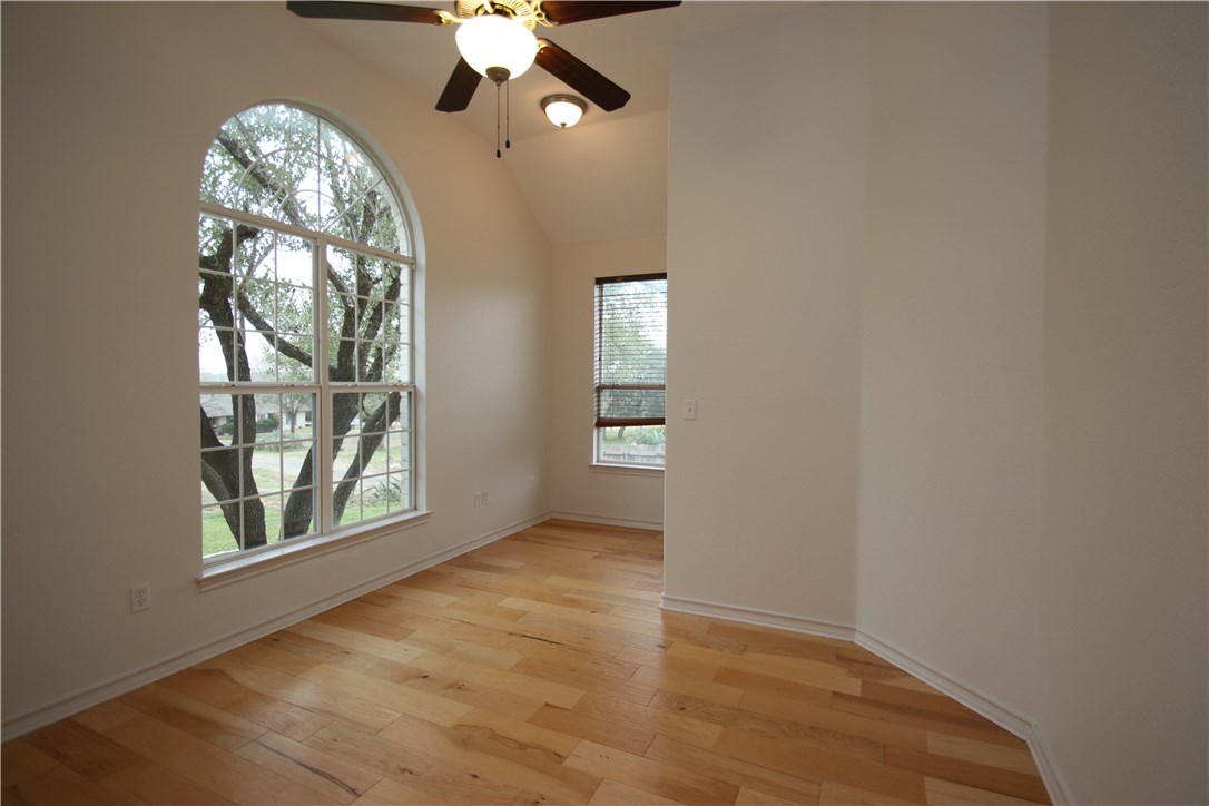 9002 Rock Way Drive , Austin, TX, 78736 | 8459008 | Realty Texas LLC