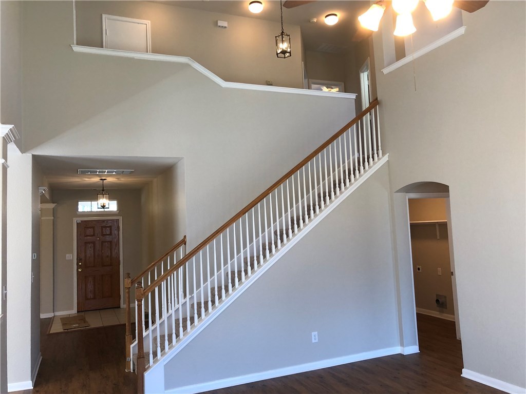 1201 Stone Rim Loop , Buda, TX, 78610 | 5591115 | Realty Texas LLC