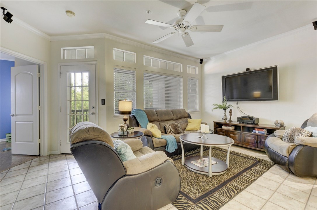 9525 N Capital Of Texas Highway 633 , Austin, TX, 78759 | 6910774 | Realty Texas LLC