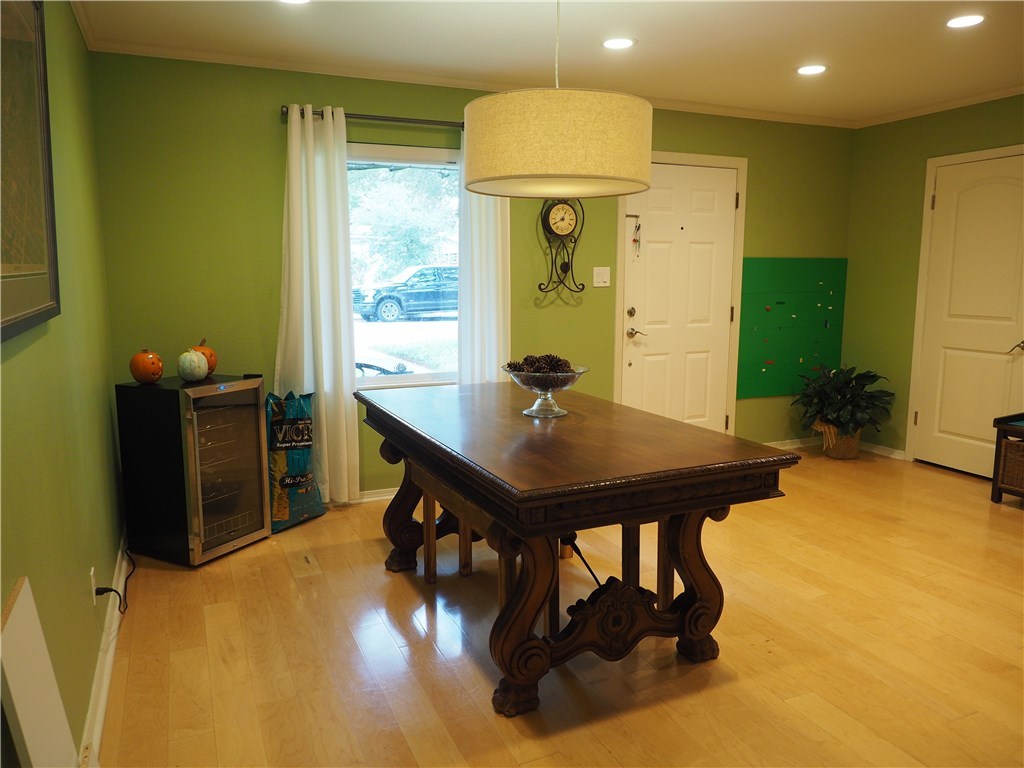 1907 Brentwood Street , Austin, TX, 78757 | 5659477 | Realty Texas LLC