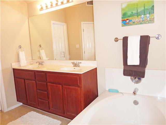 18625 Silent Water Way , Pflugerville, TX, 78660 | 6329468 | Realty Texas LLC