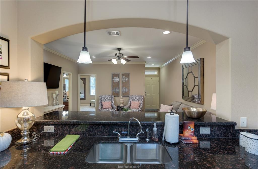 3001 Towers , College Station, TX, 77845 | 18018207 | Realty Texas LLC