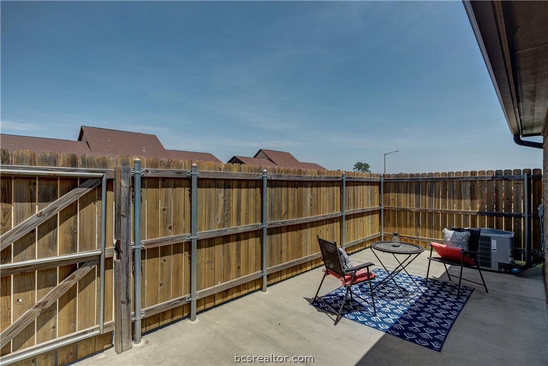 3001 Towers , College Station, TX, 77845 | 18018207 | Realty Texas LLC