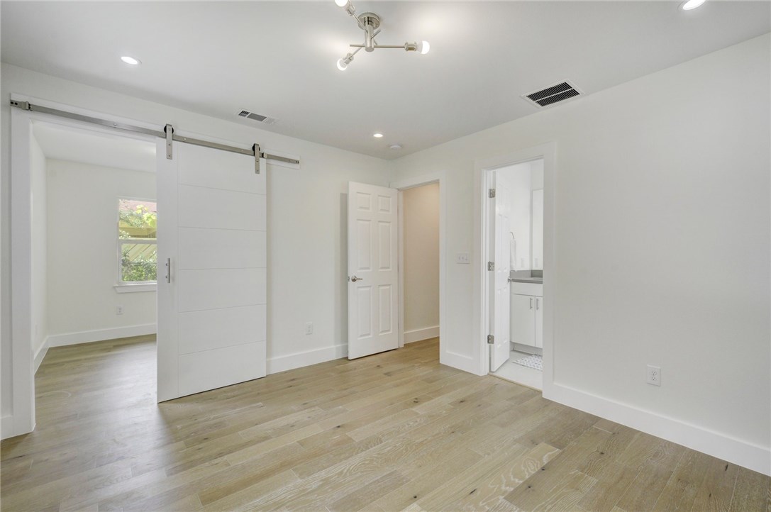 6000 Libyan Drive , Austin, TX, 78745 | 6187894 | Realty Texas LLC