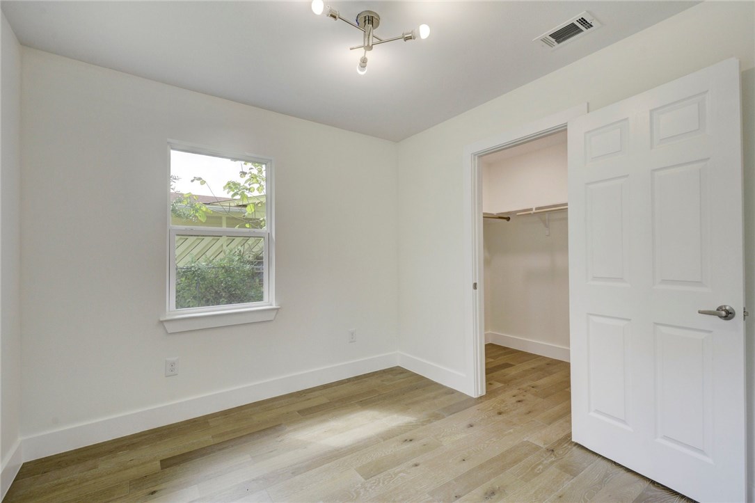 6000 Libyan Drive , Austin, TX, 78745 | 6187894 | Realty Texas LLC