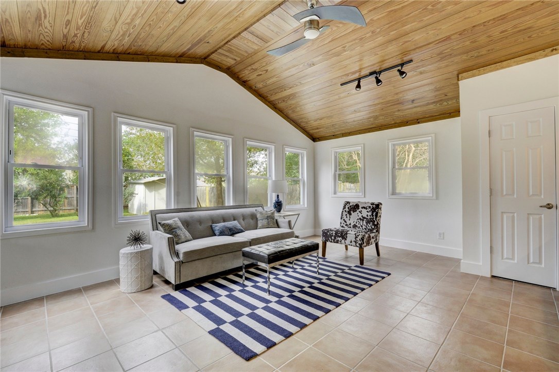 6000 Libyan Drive , Austin, TX, 78745 | 6187894 | Realty Texas LLC
