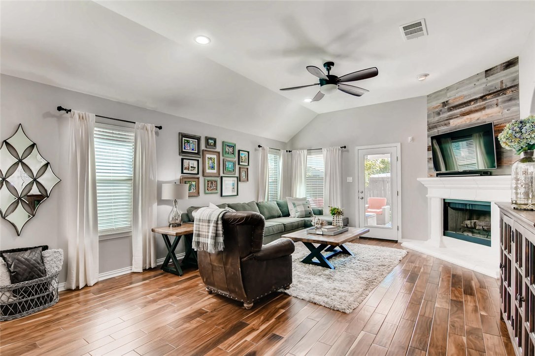 222 Crooked Creek , Buda, TX, 78610 | 6269658 | Realty Texas LLC