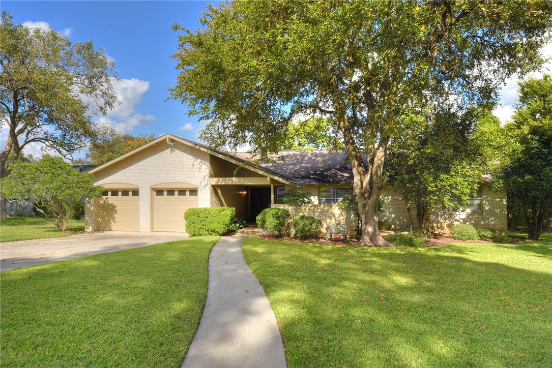 106 E Mimosa Circle , San Marcos, TX, 78666 | 9250088 | Realty Texas LLC