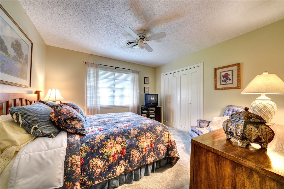 106 E Mimosa Circle , San Marcos, TX, 78666 | 9250088 | Realty Texas LLC