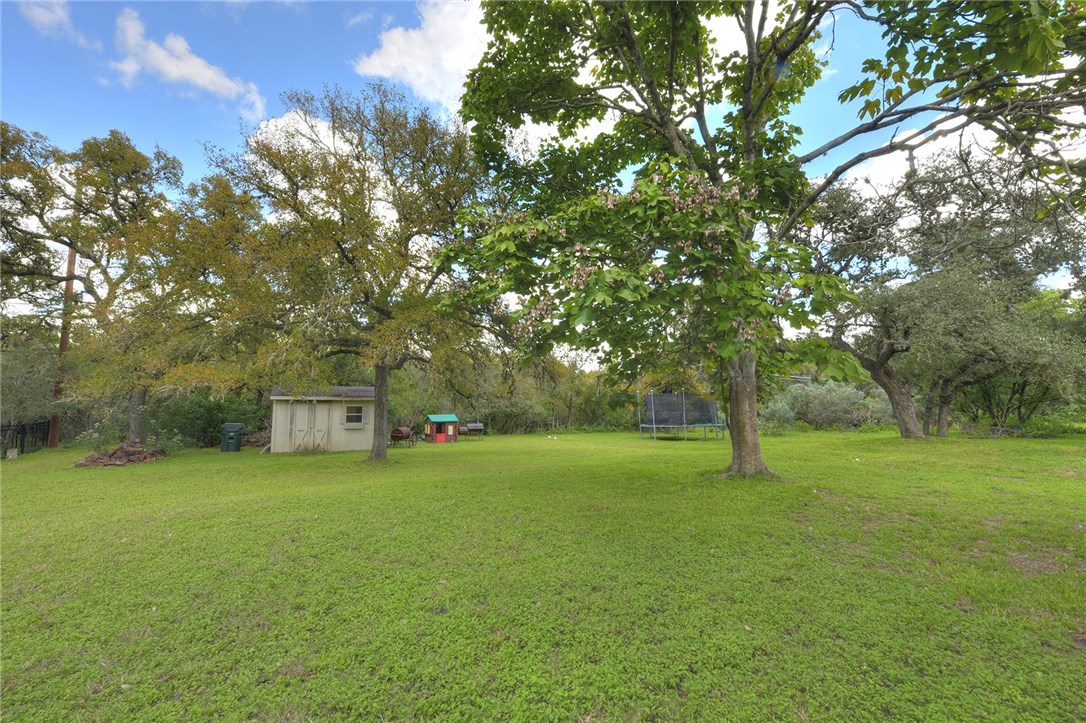 106 E Mimosa Circle , San Marcos, TX, 78666 | 9250088 | Realty Texas LLC