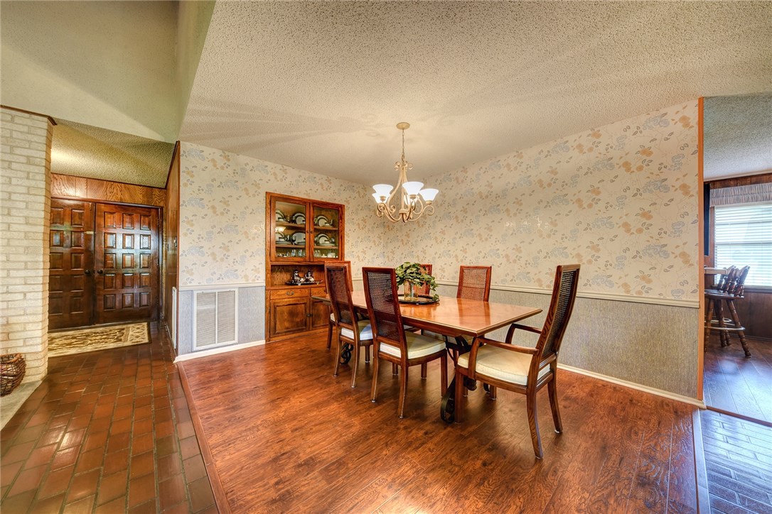 106 E Mimosa Circle , San Marcos, TX, 78666 | 9250088 | Realty Texas LLC