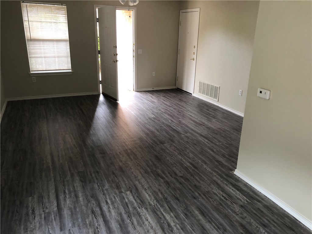 8700 Davis Oaks Trail , Austin, TX, 78748 | 9666928 | Realty Texas LLC