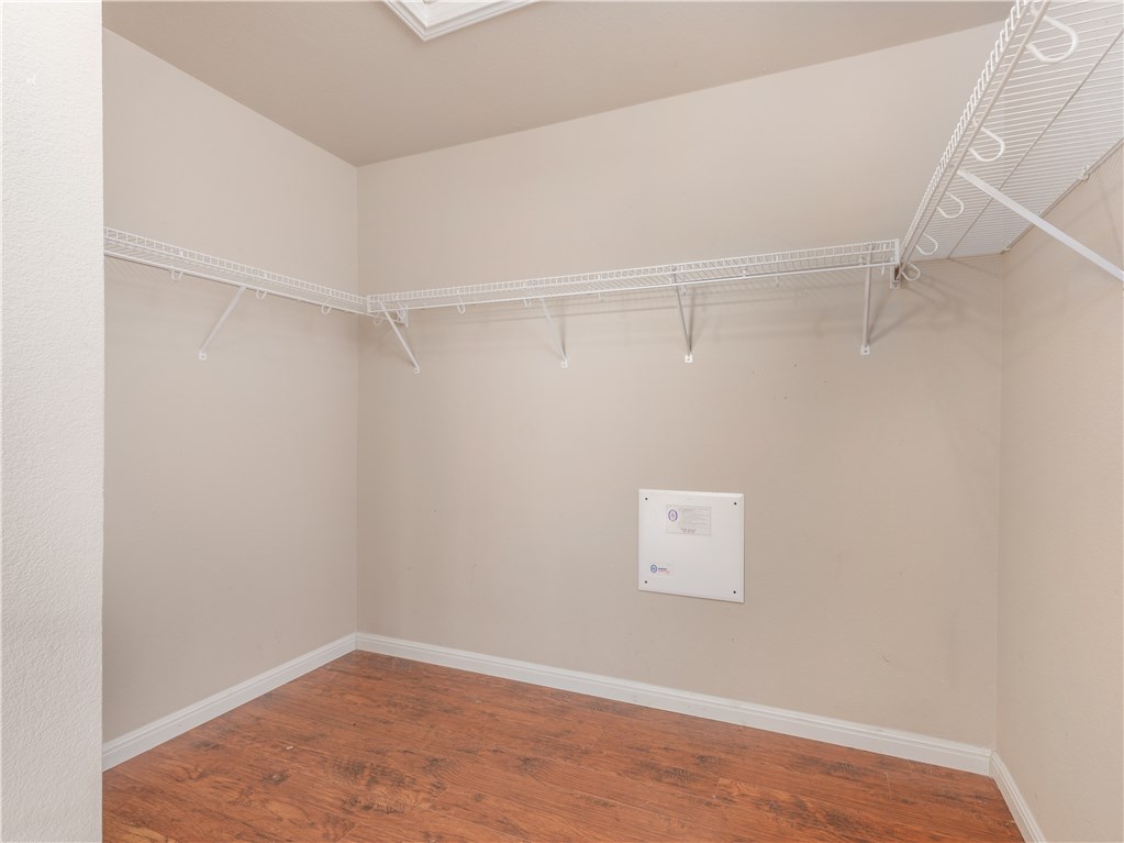 207 Creston Street , Hutto, TX, 78634 | 9236791 | Realty Texas LLC