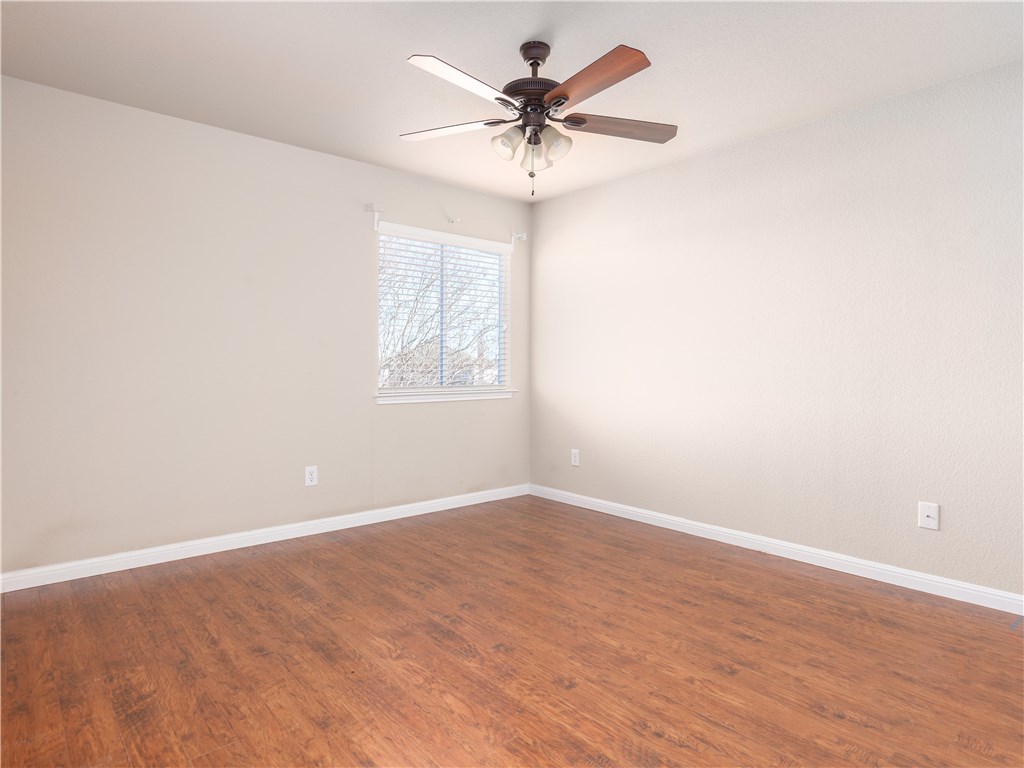 207 Creston Street , Hutto, TX, 78634 | 9236791 | Realty Texas LLC