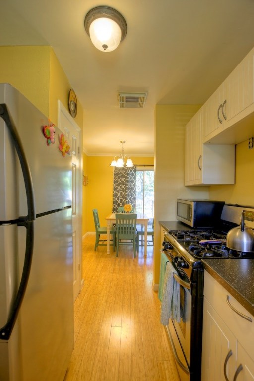 1114 Austin Highlands Boulevard , Austin, TX, 78745 | 4831292 | Realty Texas LLC
