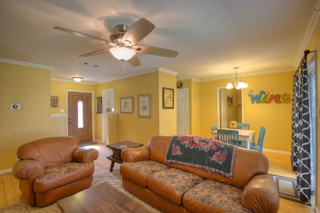 1114 Austin Highlands Boulevard , Austin, TX, 78745 | 4831292 | Realty Texas LLC