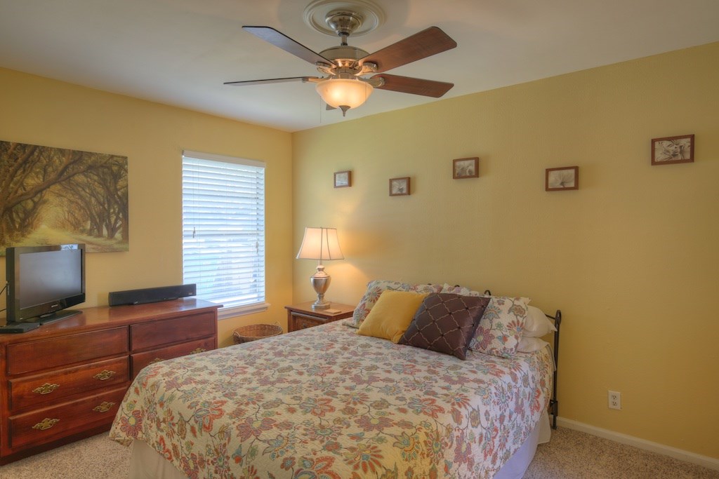 1114 Austin Highlands Boulevard , Austin, TX, 78745 | 4831292 | Realty Texas LLC