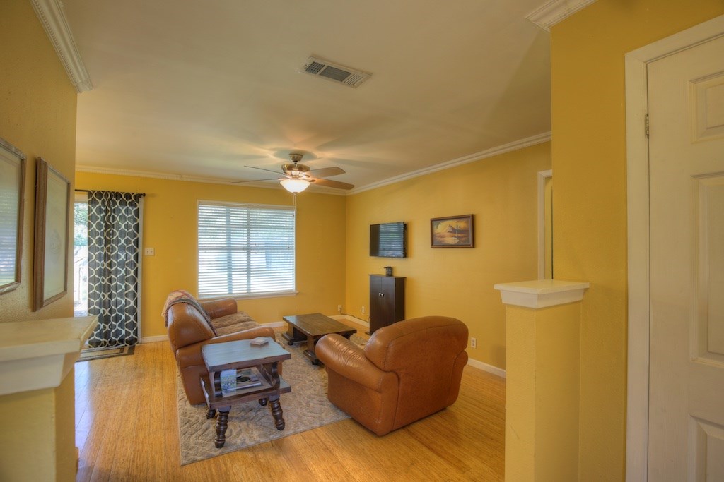 1114 Austin Highlands Boulevard , Austin, TX, 78745 | 4831292 | Realty Texas LLC