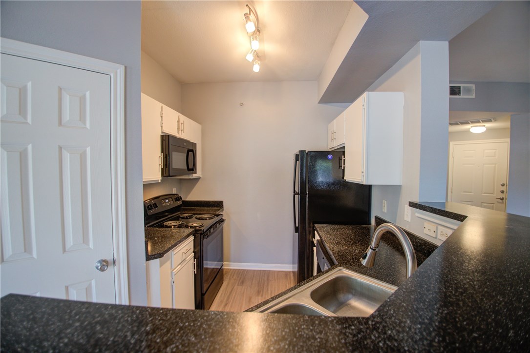 2320 Gracy Farms Lane 114 , Austin, TX, 78758 | 2648257 | Realty Texas LLC