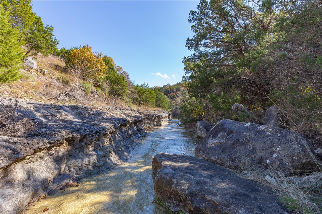 28301 Montana Creek Crossing , Marble Falls, TX, 78654 | 8051707 | Realty Texas LLC