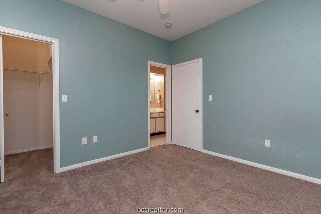 1313 Canyon Creek Circle , College Station, TX, 77840 | 18018263 | Realty Texas LLC
