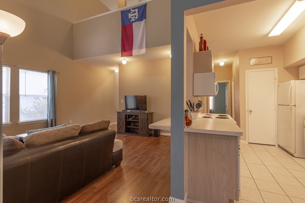 1313 Canyon Creek Circle , College Station, TX, 77840 | 18018263 | Realty Texas LLC