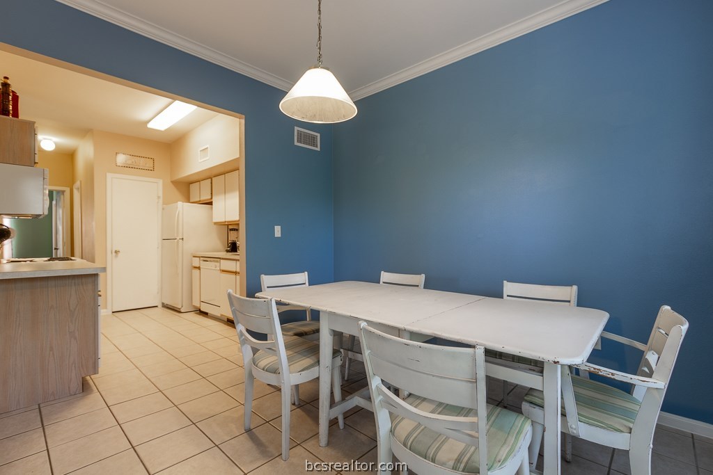 1313 Canyon Creek Circle , College Station, TX, 77840 | 18018263 | Realty Texas LLC