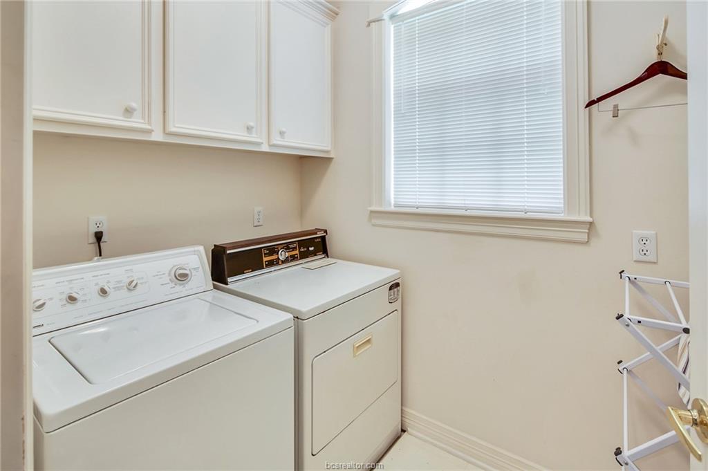 1704 Amber Ridge Drive , College Station, TX, 77845 | 18018454 | Realty Texas LLC