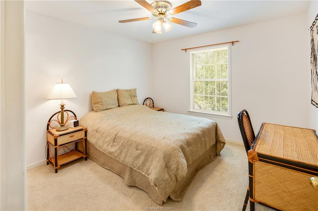 1704 Amber Ridge Drive , College Station, TX, 77845 | 18018454 | Realty Texas LLC