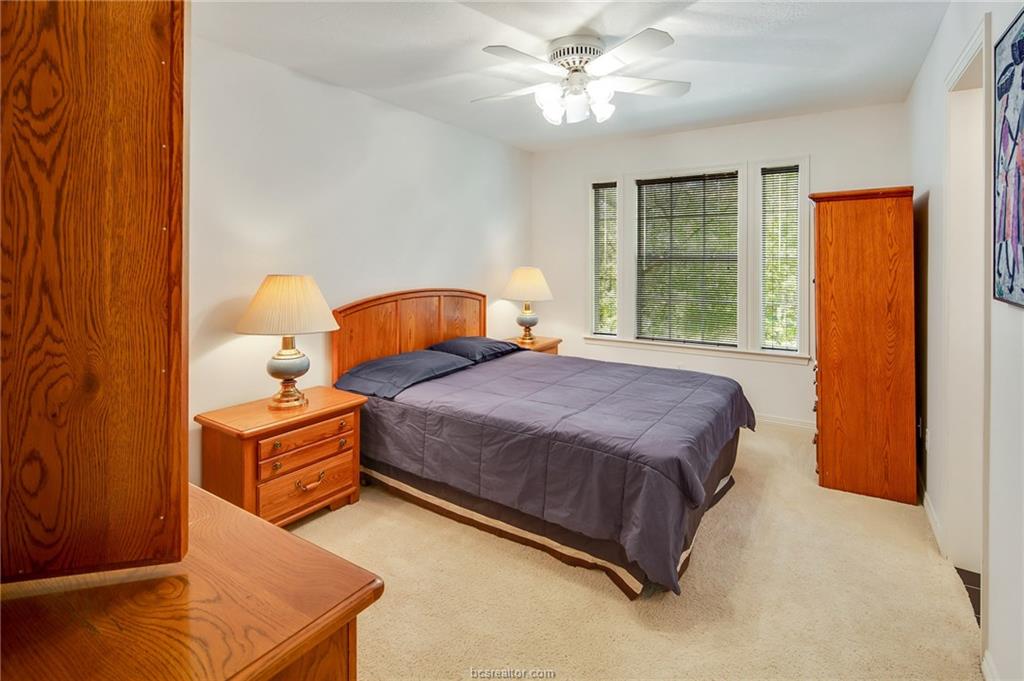 1704 Amber Ridge Drive , College Station, TX, 77845 | 18018454 | Realty Texas LLC