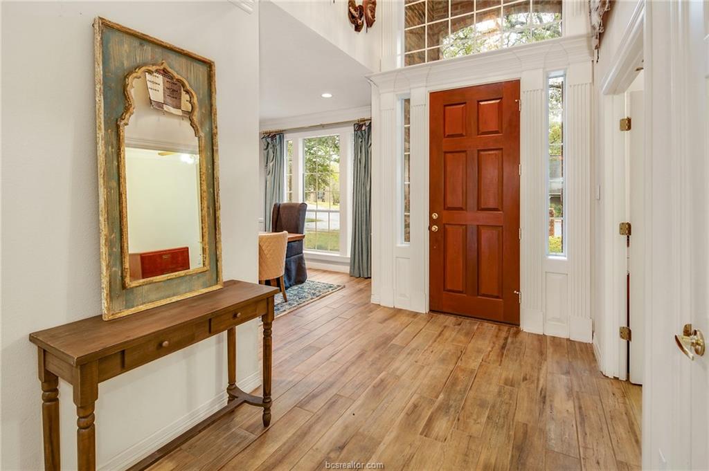 1704 Amber Ridge Drive , College Station, TX, 77845 | 18018454 | Realty Texas LLC