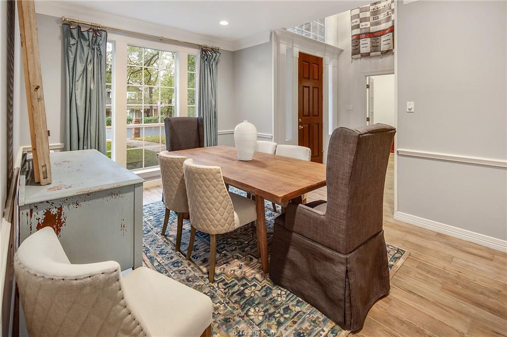 1704 Amber Ridge Drive , College Station, TX, 77845 | 18018454 | Realty Texas LLC