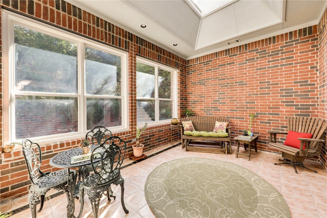 6005 Lonesome Valley Trail , Austin, TX, 78731 | 7072218 | Realty Texas LLC