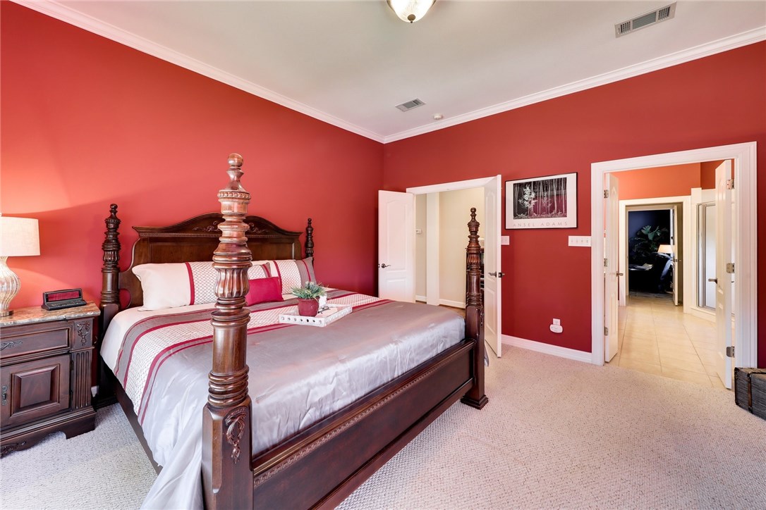 6005 Lonesome Valley Trail , Austin, TX, 78731 | 7072218 | Realty Texas LLC