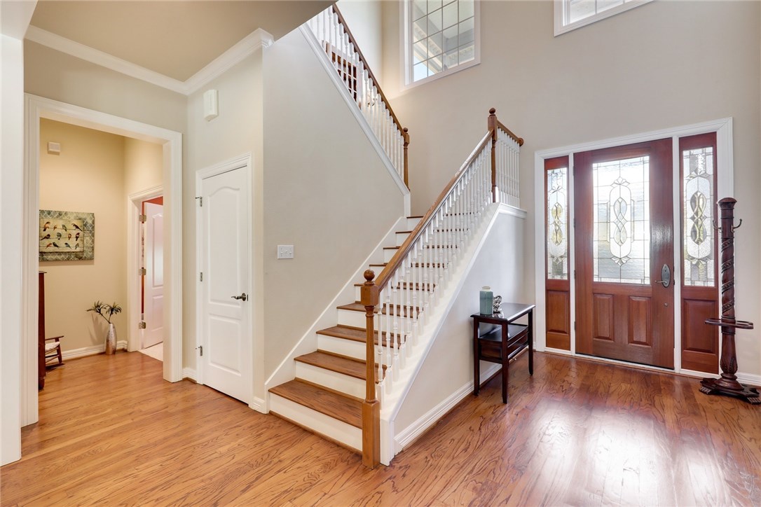 6005 Lonesome Valley Trail , Austin, TX, 78731 | 7072218 | Realty Texas LLC