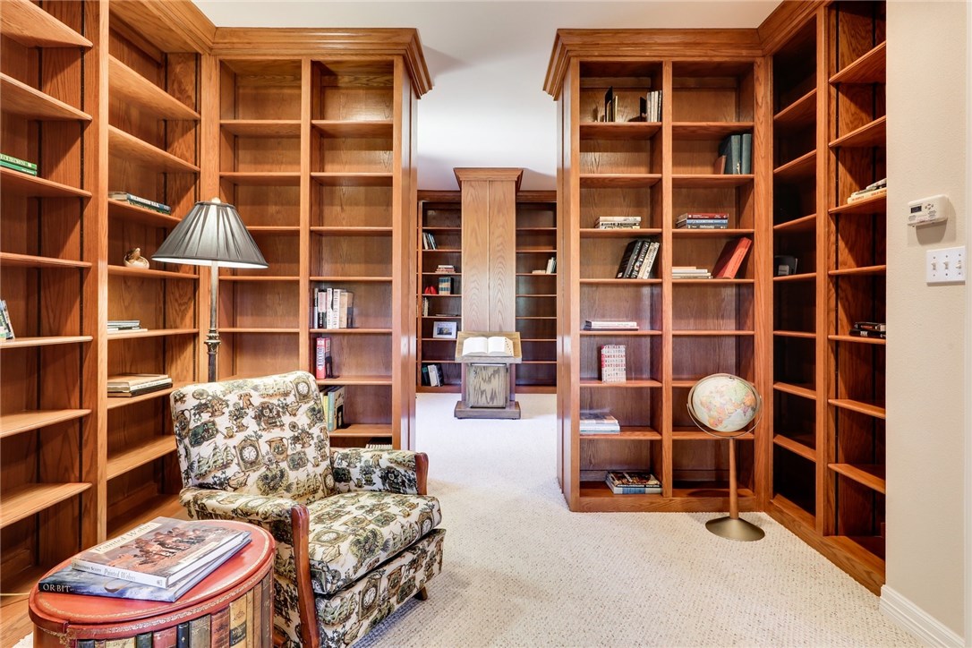 6005 Lonesome Valley Trail , Austin, TX, 78731 | 7072218 | Realty Texas LLC