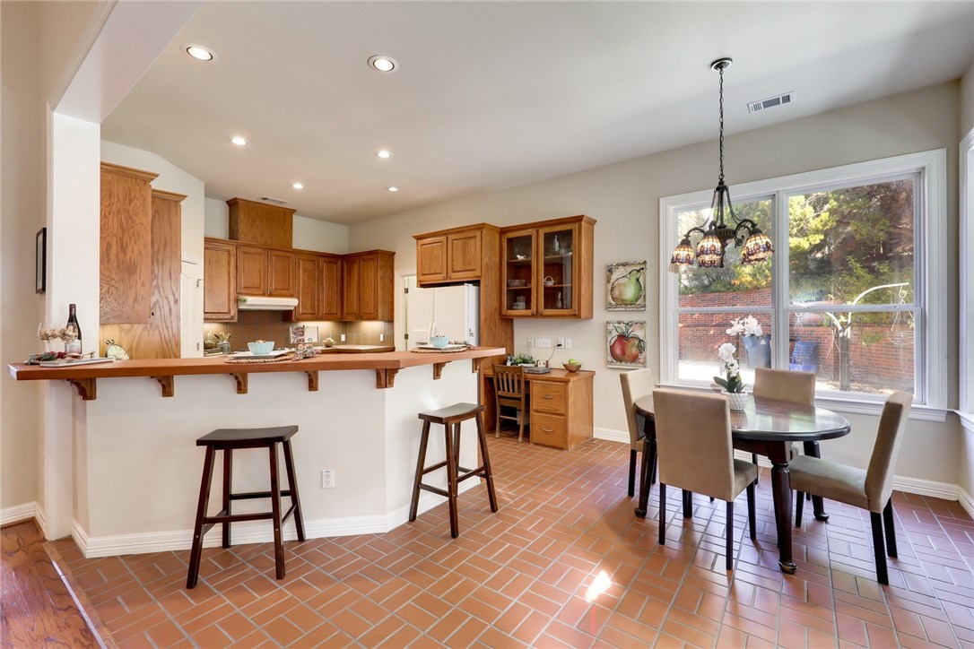 6005 Lonesome Valley Trail , Austin, TX, 78731 | 7072218 | Realty Texas LLC