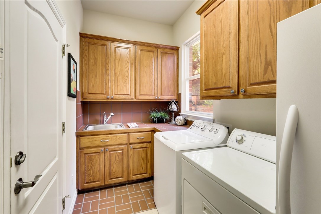 6005 Lonesome Valley Trail , Austin, TX, 78731 | 7072218 | Realty Texas LLC