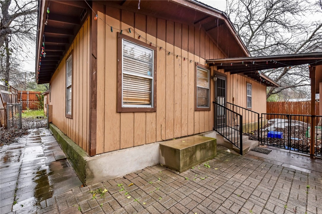 2421 Wilson Street , Austin, TX, 78704 | 8082341 | Realty Texas LLC