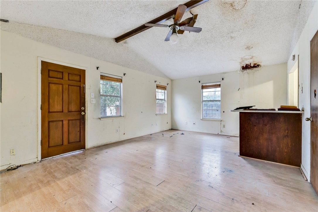 2421 Wilson Street , Austin, TX, 78704 | 8082341 | Realty Texas LLC