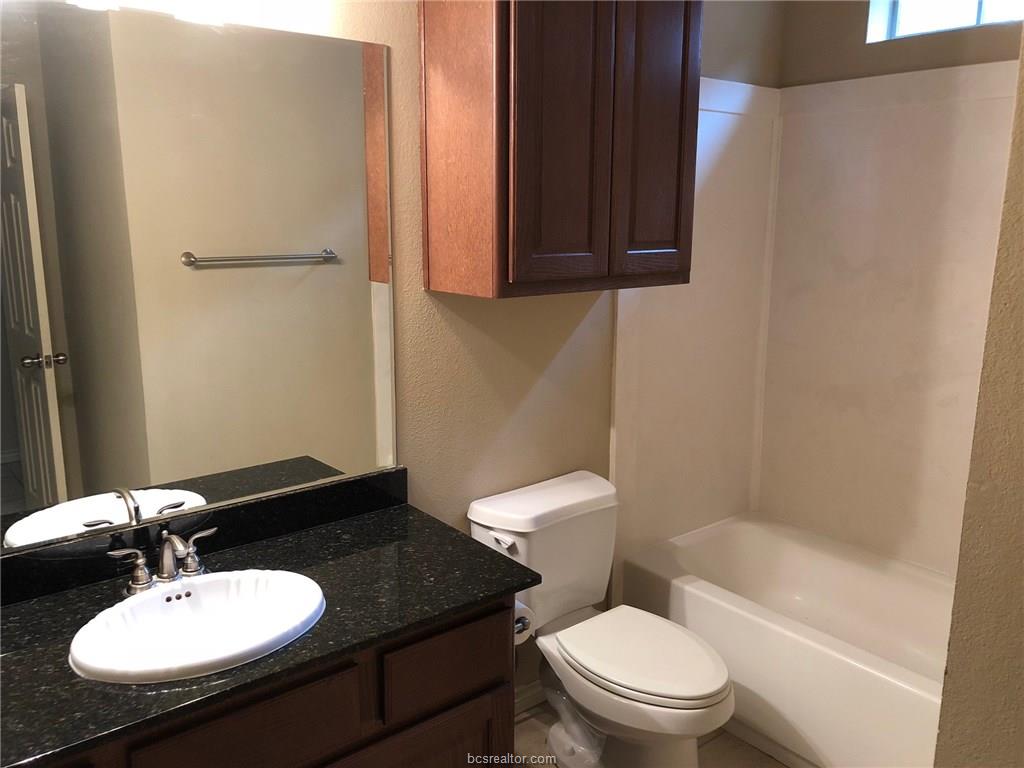 126 Forest Drive , College Station, TX, 77840 | 18018425 | Realty Texas LLC